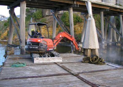 Machine on Major Projects Group demolition site